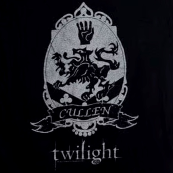Collectible Twilight Cullen Tee Juniors Size: X-Large - Picture 1 of 7